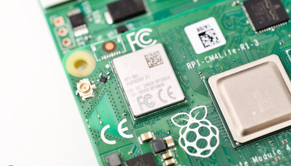 Stripped-down 2.4GHz-only Wi-Fi 6 radio chip for lower cost designs