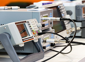 Prüfung der Funktion und elektrischen Eigenschaften